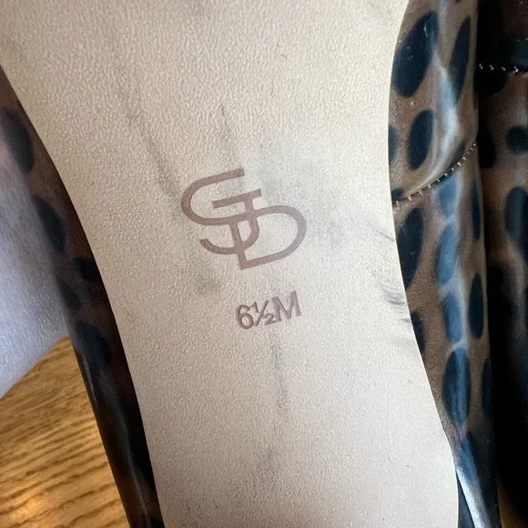 ⭐️ Circa Joan & David Luxe leopard print patent leather pumps size 6.5 - Picture 12 of 15